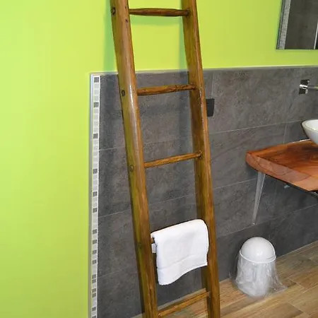 La Crampiola Bed and Breakfast *